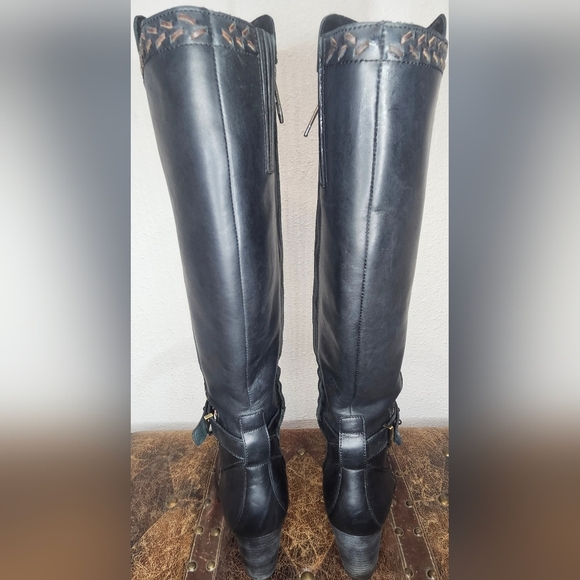 UGG Claudine Tall Boots 8 - Picture 6 of 8